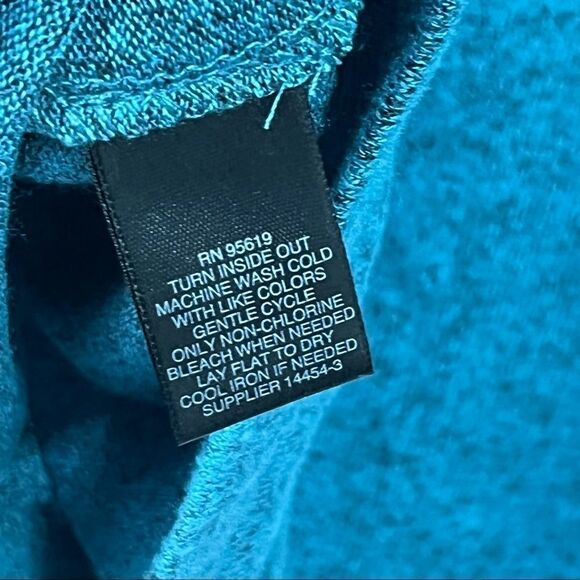 Liz Claiborne Bell Sleeve Top Size L - Picture 7 of 9